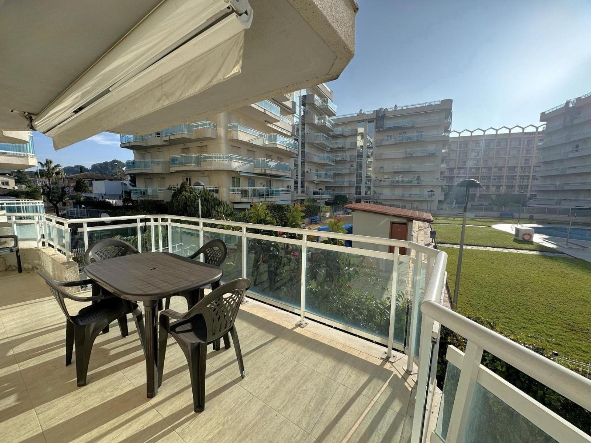 Apartamentos Ch3 Parking Incluido Salou Esterno foto